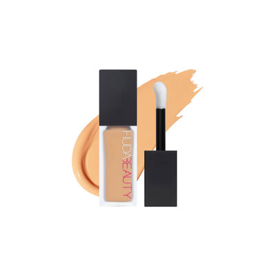 #FAUXFILTER LUMINOUS MATTE CONCEALER (CORRECTOR MATE)